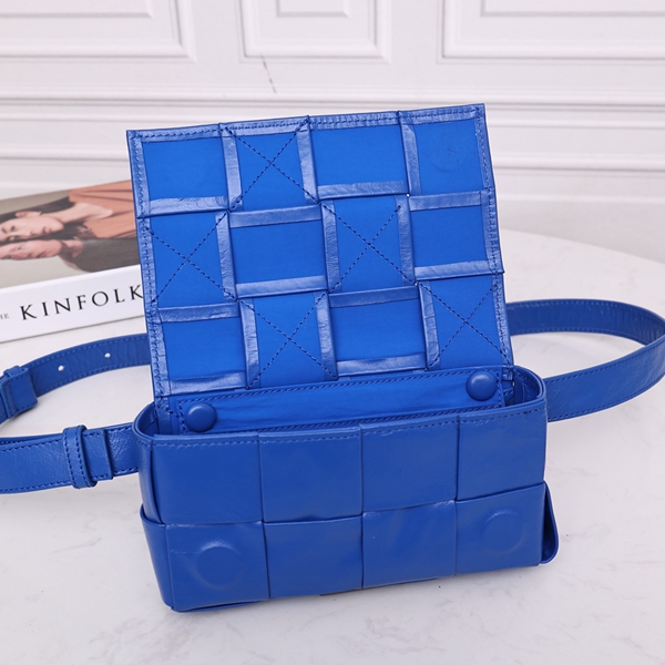 ボッテガヴェネタバッグ角部分ディテール